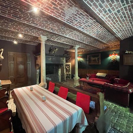 Les Confidences De Messire Sanglier, Stylished Guest Houses Beauraing Exteriör bild