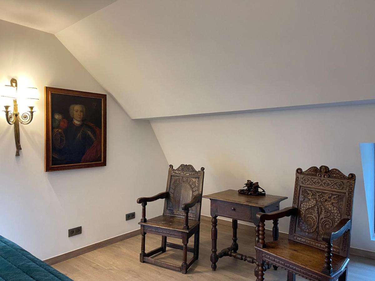Les Confidences De Messire Sanglier, Stylished Guest Houses Beauraing Exteriör bild