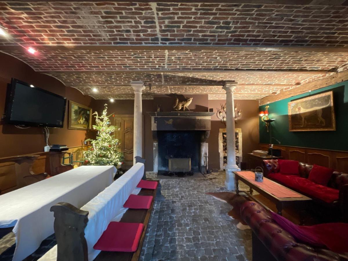Les Confidences De Messire Sanglier, Stylished Guest Houses Beauraing Exteriör bild