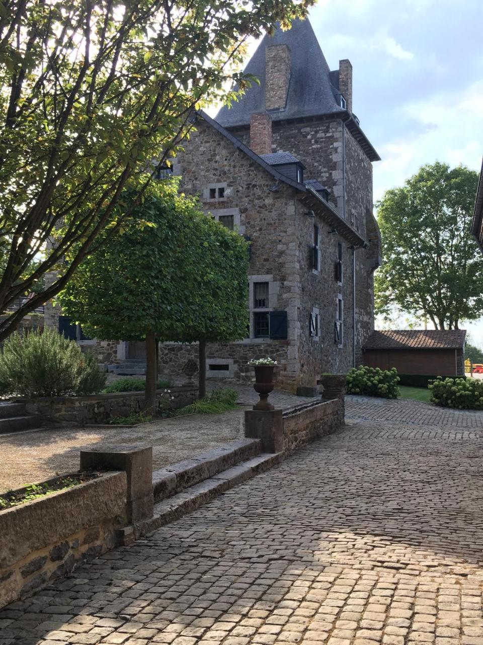 Les Confidences De Messire Sanglier, Stylished Guest Houses Beauraing Exteriör bild